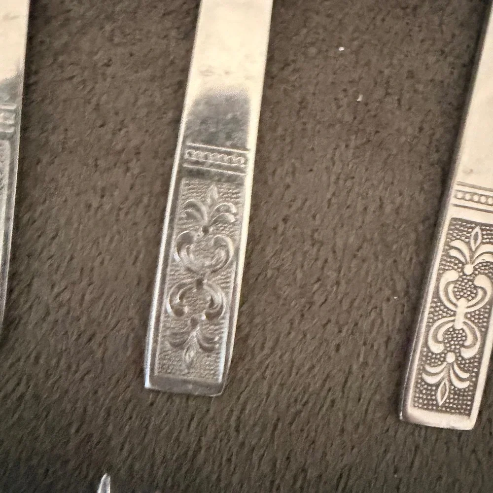 Customcraft Stainless Steel Forks 12pc Set Vintage Scroll Pattern Taiwan 6+6